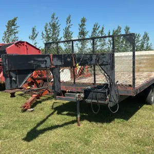 14’ gooseneck trailer with electric tailgate lift