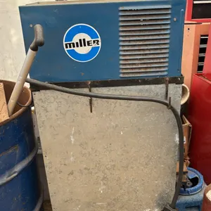 Miller thunderbolt 225 welder w/stand