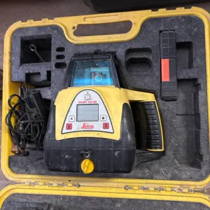 Leica Rugby 300 SG Laser Level, with tripod