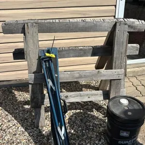 Assorted saw horses