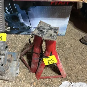 2- jack stands