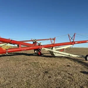 Farmking 1370 pto hopper swing auger s/n Y137015000075