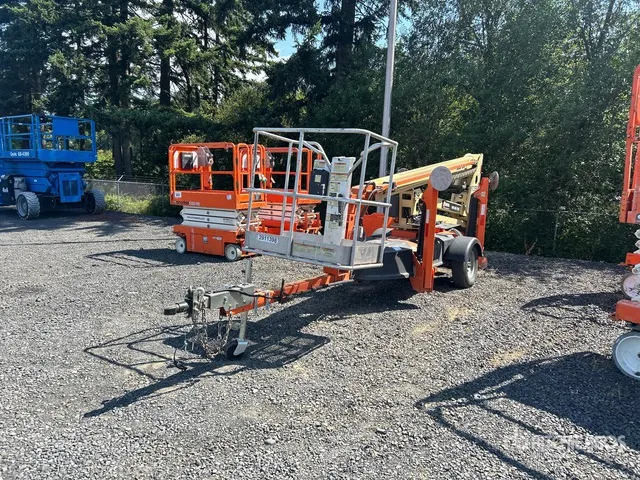 2020 JLG T-350 Towable Lift