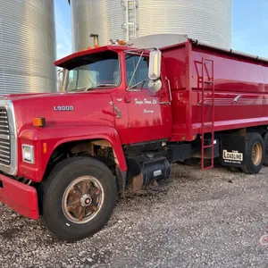 1989 Ford L9000 tandem axle truck, 943,309 kms showing, SAFETIED, VIN# 1FDZU90T1KVA53723, OWNER: Fingas Farms LTD, SELLER: FRASER AUCTION LTD_________