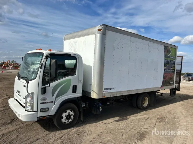 2015 Isuzu NPR HD 4x2 Van Truck