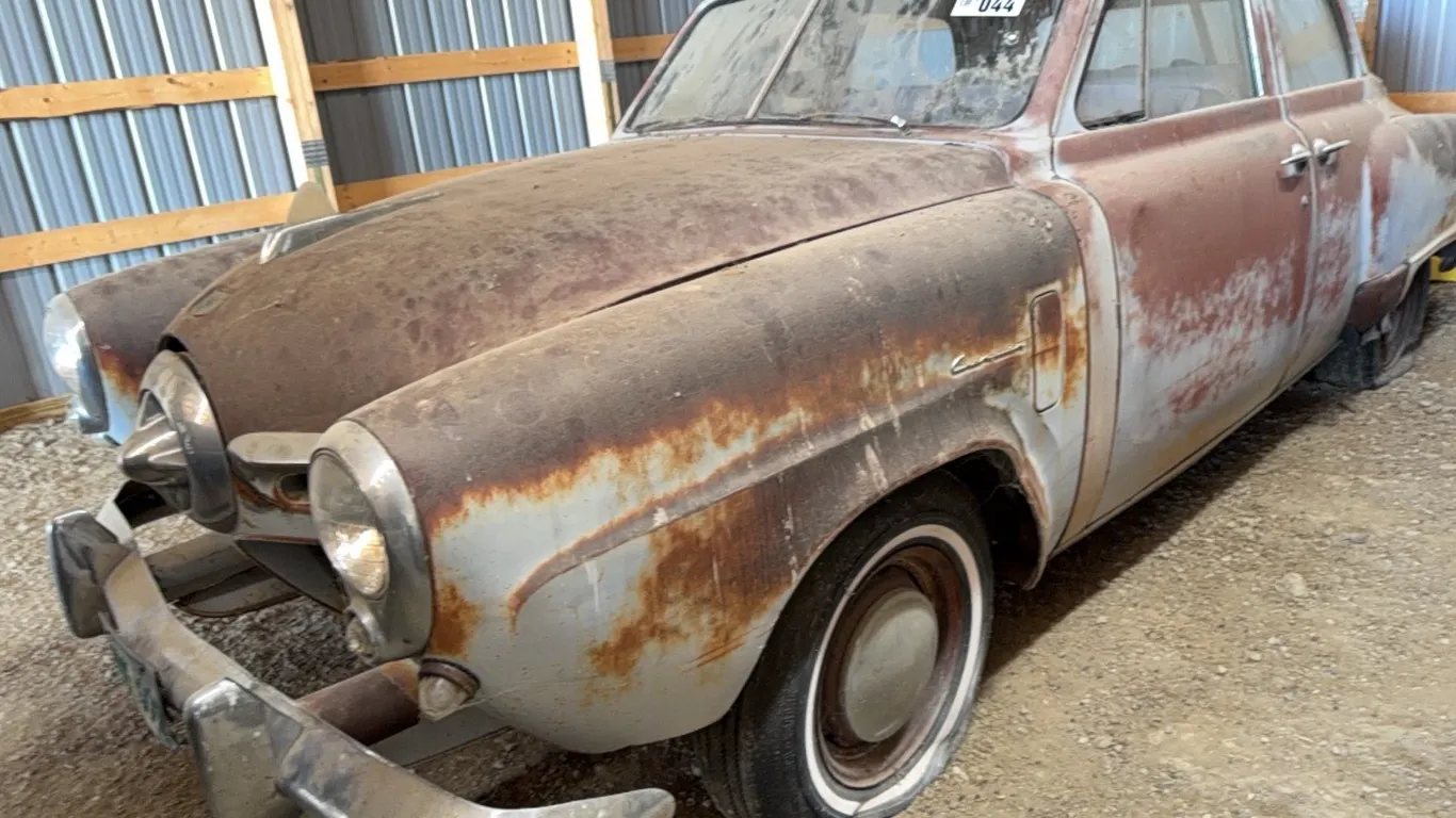 Studebaker Champion 4 Door Car - Not Running
