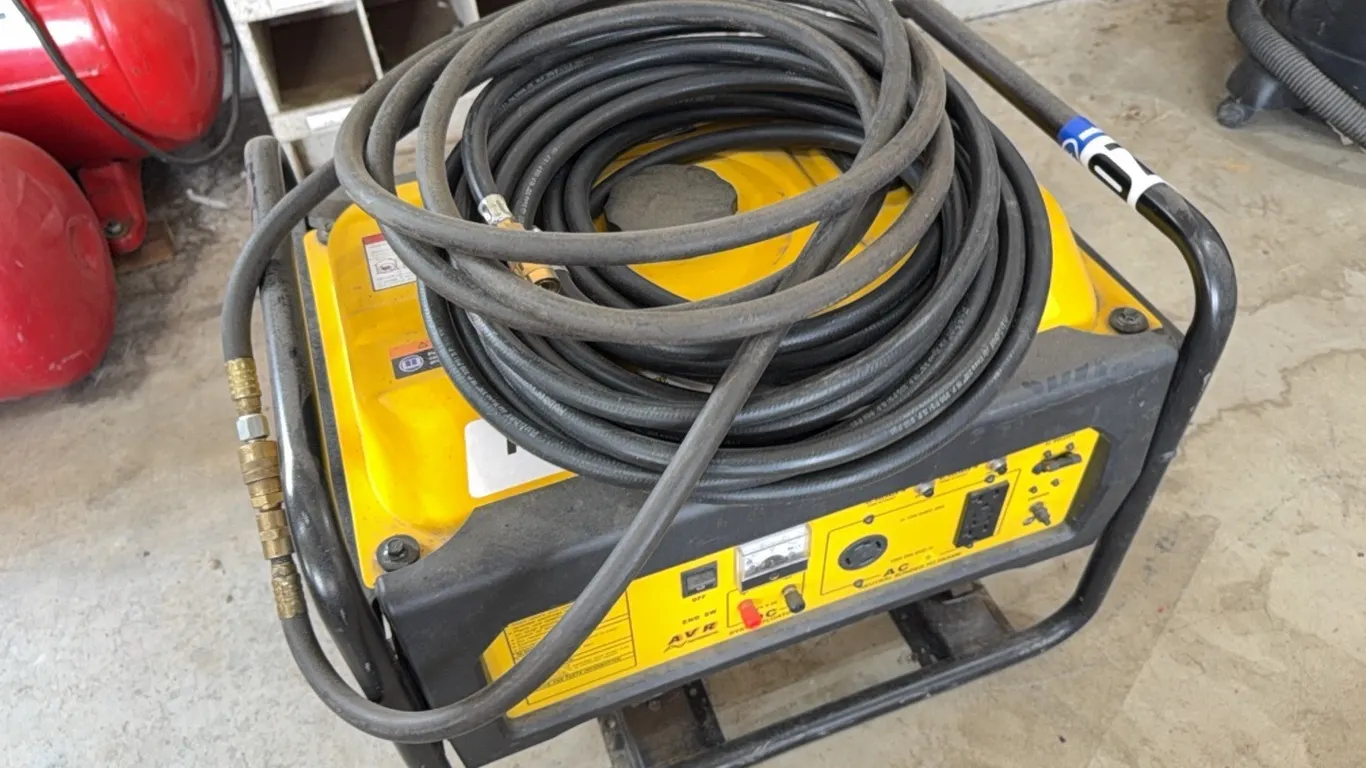 Power Ease BE-3100PR Generator & Air Hose