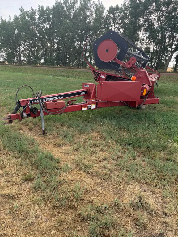 2004 Case IH 8220 Swather