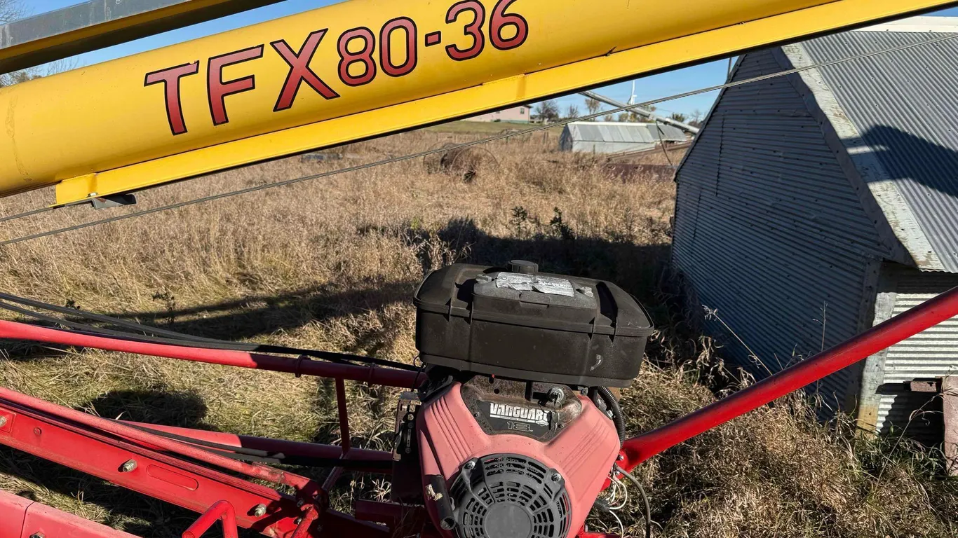 Westfield TFX 80-36 Grain Auger