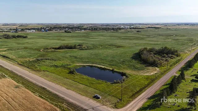 Ryley, AB SW 4-50-17-W4 154.88 +/- Acres on Title Farmland