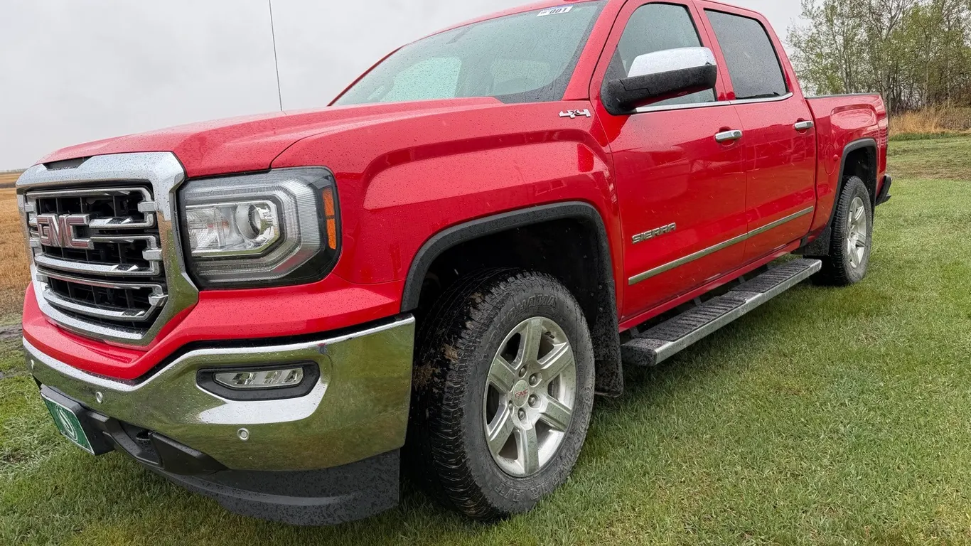 2018 GMC Sierra 1500 4WD Truck; SN.3GTU2NEC2JG308084