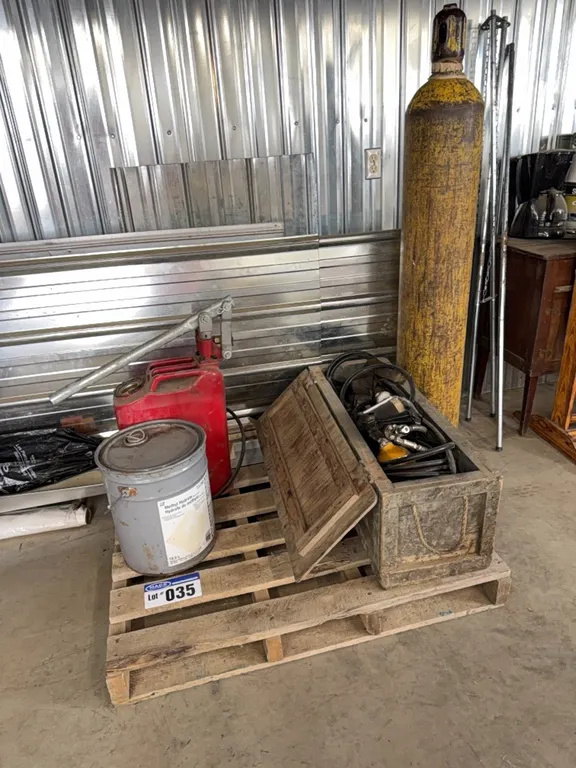 Pallet Lot; Methyl Hydrate, Methyl Pump, SABA Respirator & Tank of Breathing Air