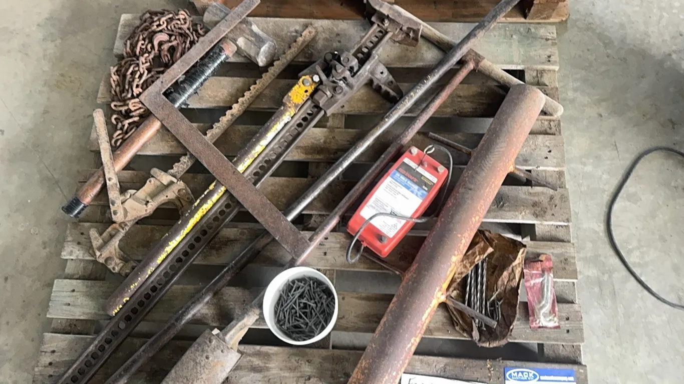 Pallet Lot; Post Pounder, Wire Stretcher