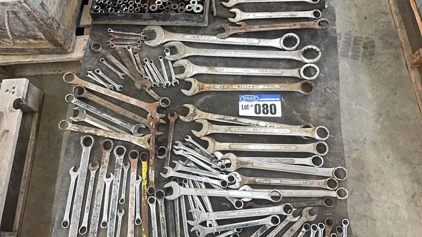 Pallet Lot; Wrenches & Sockets