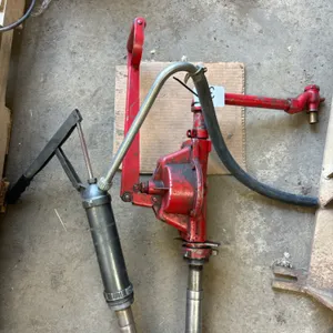 2- hand oil pumps