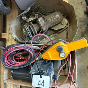 3 used 12 v winches