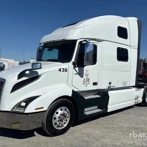 2018 Volvo VNL860 T/A Sleeper Truck Tractor