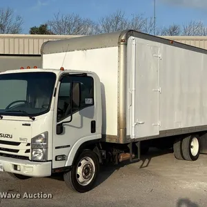 2019 Isuzu NPR box truck