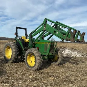 John Deere 7210 MFWD Tractor with Loader