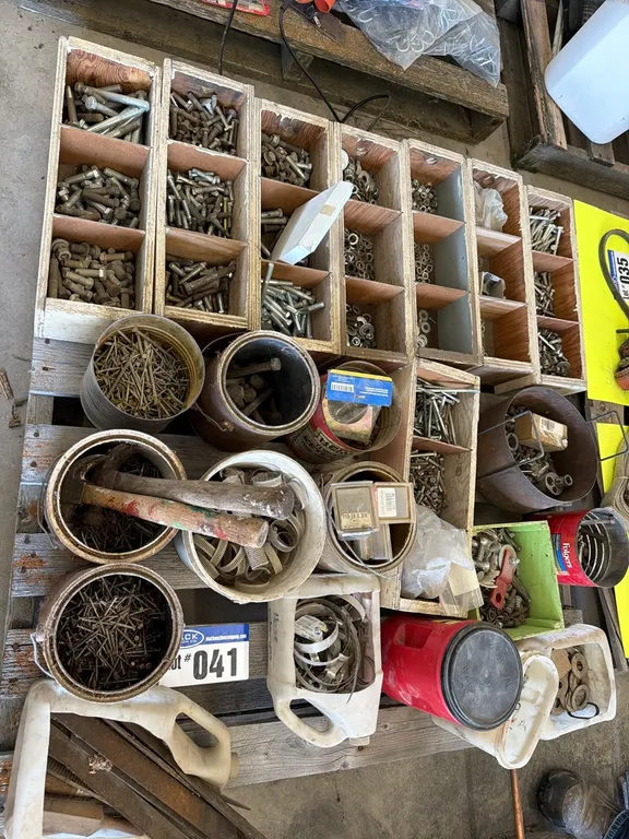Pallet Lot; Hardware & Fasteners, Nuts, Bolts, Washers, Files/Rasps
