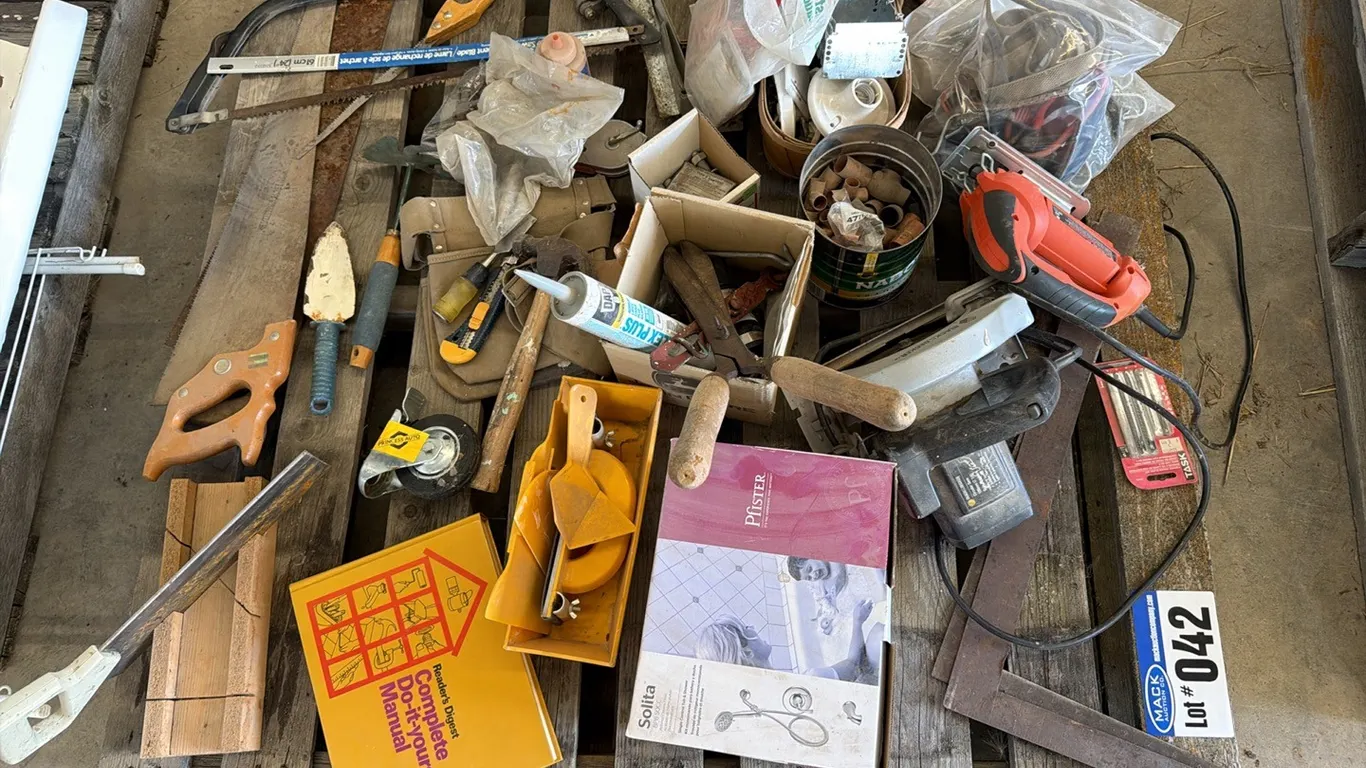 Pallet Lot; Circular Saw, Jig Saw, Tarp Straps, Squares
