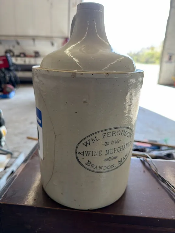 WM Ferguson 1 Gallon Advertising Crock