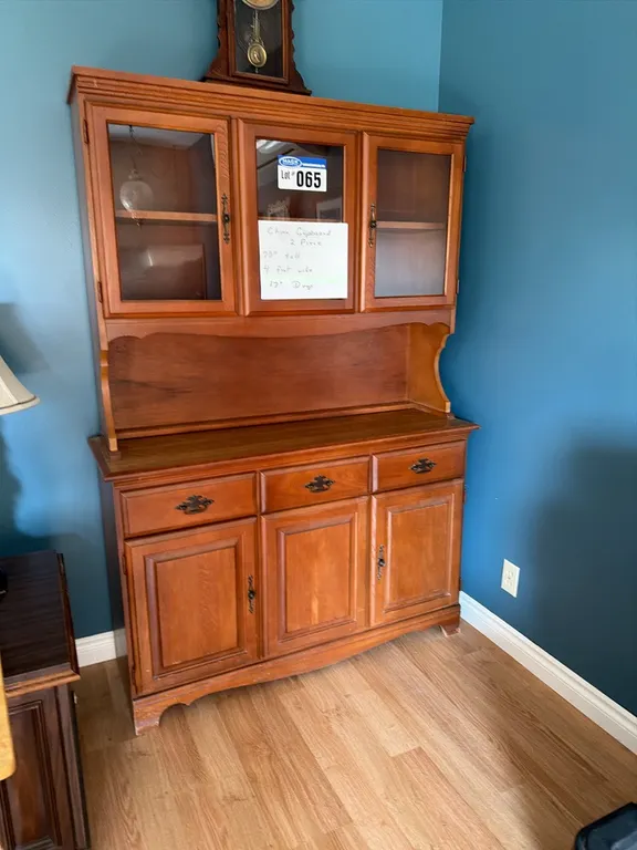 2 Piece China Cabinet
