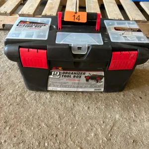 New toolbox with organizers