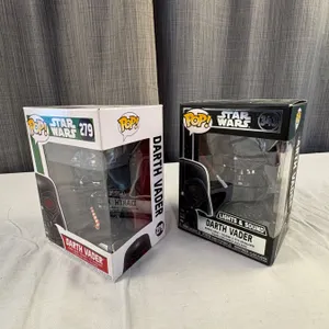 Darth Vadar Pop figureines