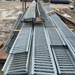 QUANTITY OF 9IN WIDE GALVANIZED GRATING