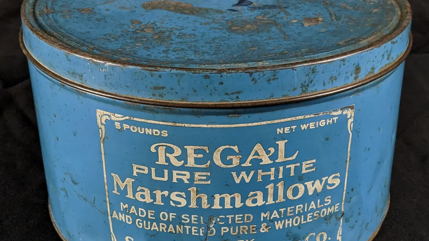 5# TIN LITHO CAN REGAL PURE WHITE MARSHMALLOWS NASHVILLE TENNESSEE