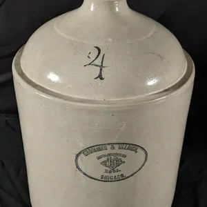 4 GAL ADVERTISING RED WING STONEWARE CROCK JUG GROMMES & ULLRICH CHICAGO ILLINOIS (PRE PROHIBITION
