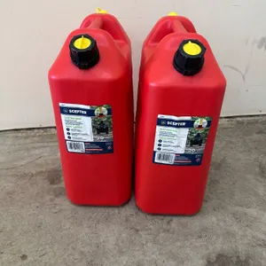 Scepter 5 Gallon Jerry Cans