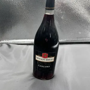 Mogen David Concord Wine