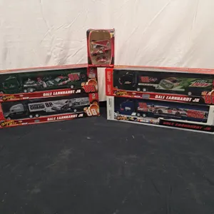 Winners Choice Die Cast Trucks & Ornament