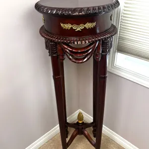 Vintage French Style Round Ribbon Stand
