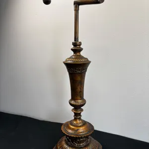 Ornate Toilet Paper Holder