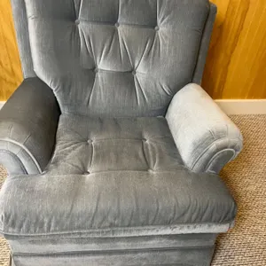 Button Upholstered Armchair