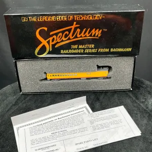 Bachman Spectrum Locomotive
