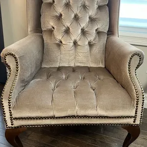 Buttonback Armchair with Rivets