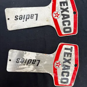 Texaco Restroom Keychains