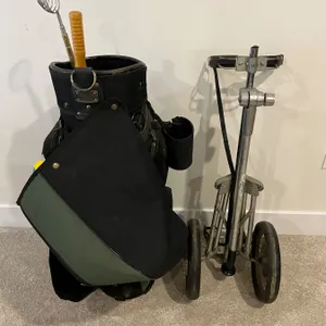 Golf Bag & Caddy
