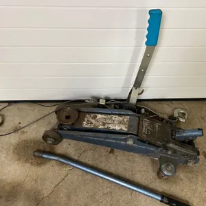 Floor Jack and Power Pole