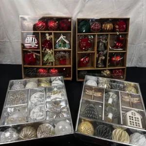 Home Accents Christmas Ornaments
