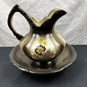 Vintage Pitcher & Basin