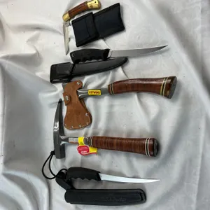 Estwing Hatchet & Hand Pick with Knives