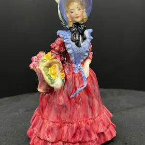 Royal Doulton - Lady Betty