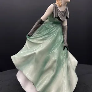 Royal Doulton - Vanessa