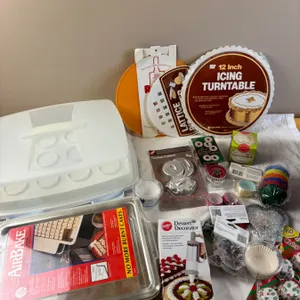 Assorted dessert Lot