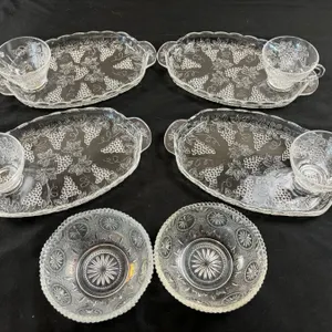 Glass serving ware
